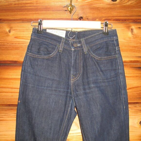 Imogene + Willie Slim Straight Mid Rise Cropped Jeans - Picture 6 of 11